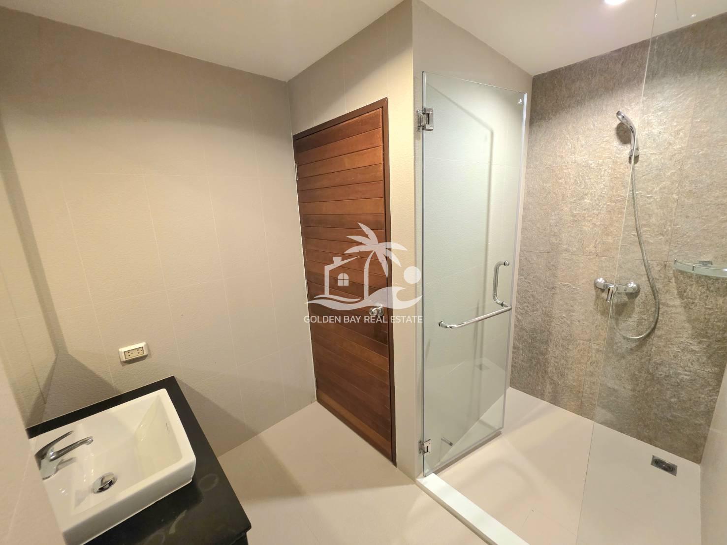 The Axis Condominium – Pratumnak Hill