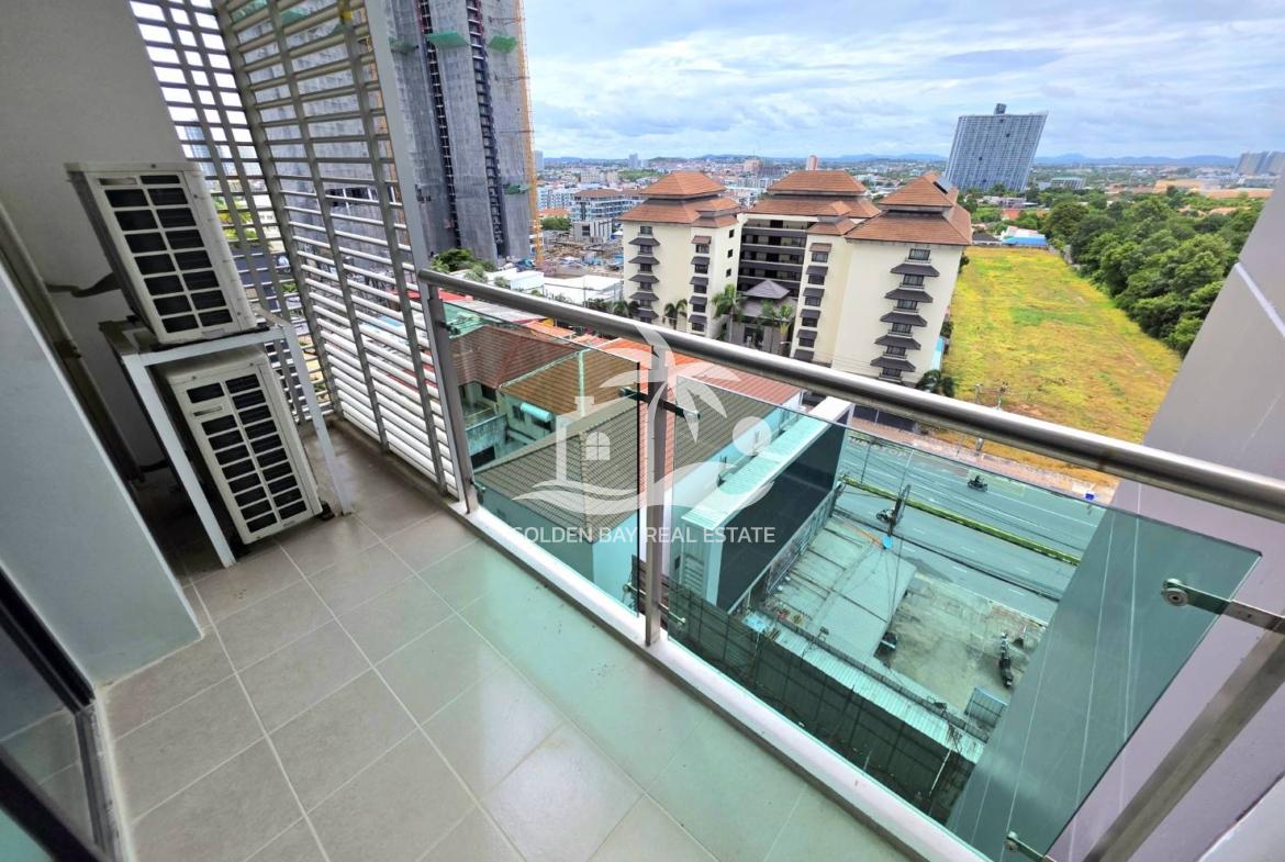 The Axis Condominium – Pratumnak Hill