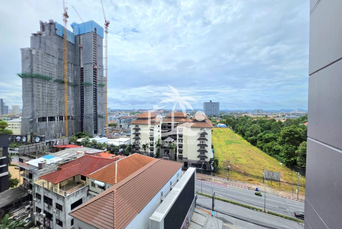 The Axis Condominium – Pratumnak Hill