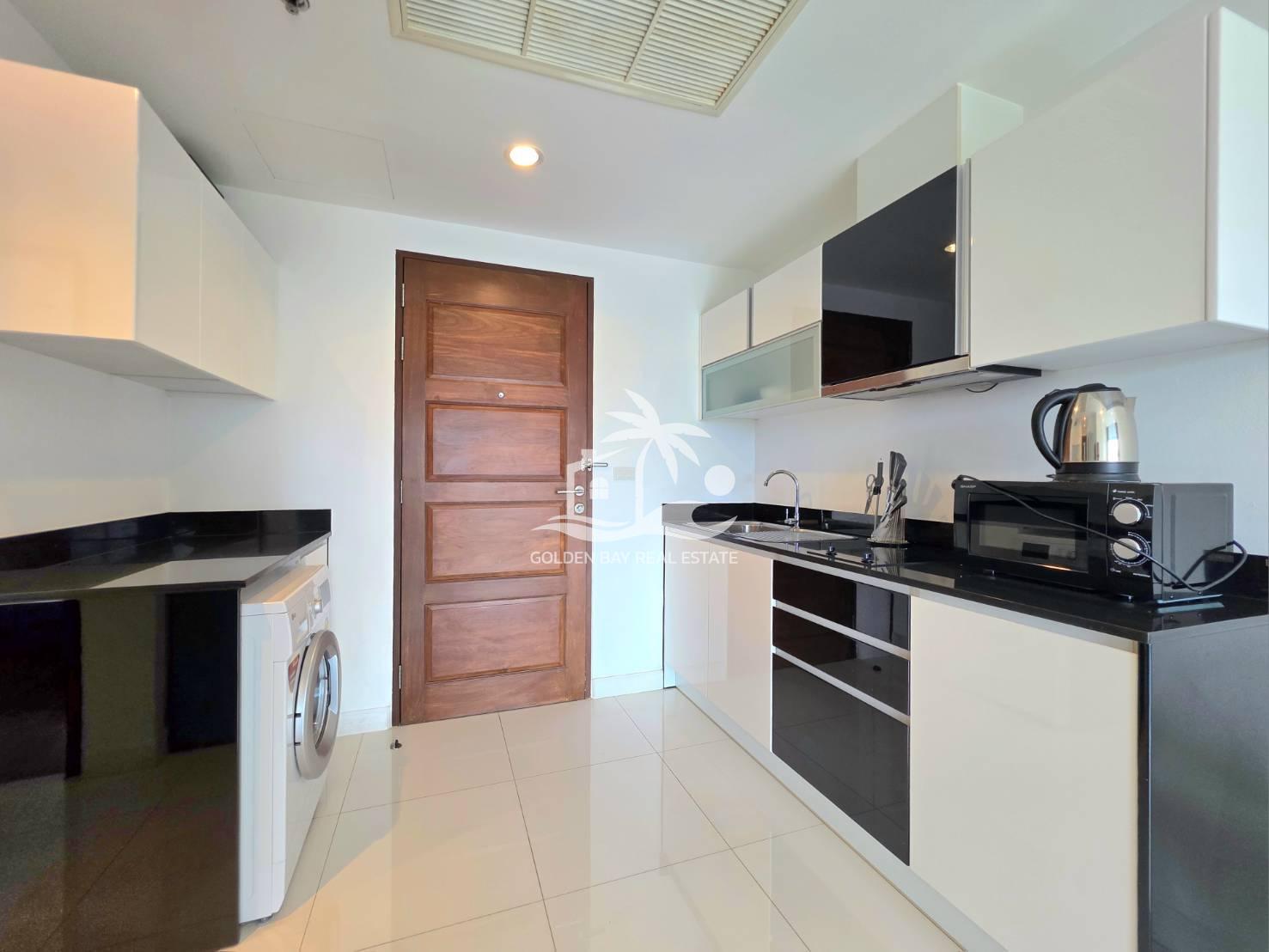 1712563_0 The Axis Condominium – Pratumnak Hill