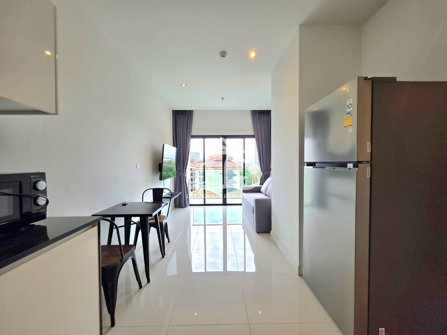 1712565_0 The Axis Condominium – Pratumnak Hill