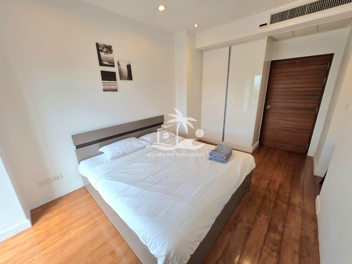 1712574_0 The Axis Condominium – Pratumnak Hill