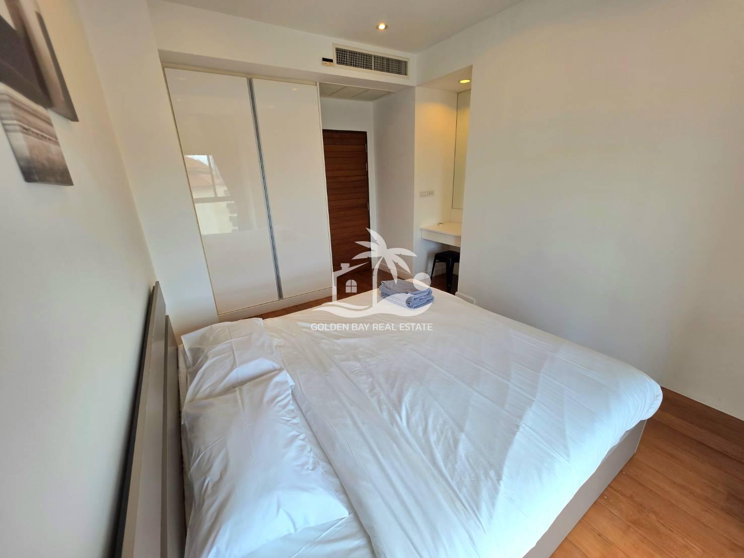 1712575_0 The Axis Condominium – Pratumnak Hill