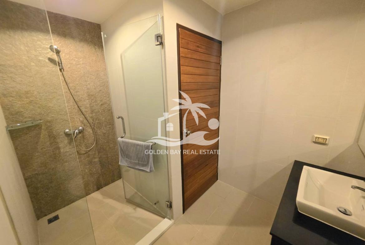 The Axis Condominium – Pratumnak Hill