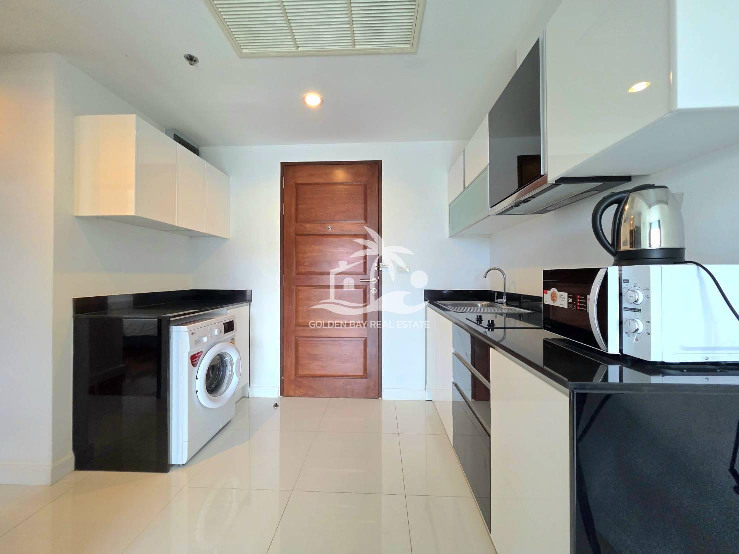 1712587_0 The Axis Condominium – Pratumnak Hill