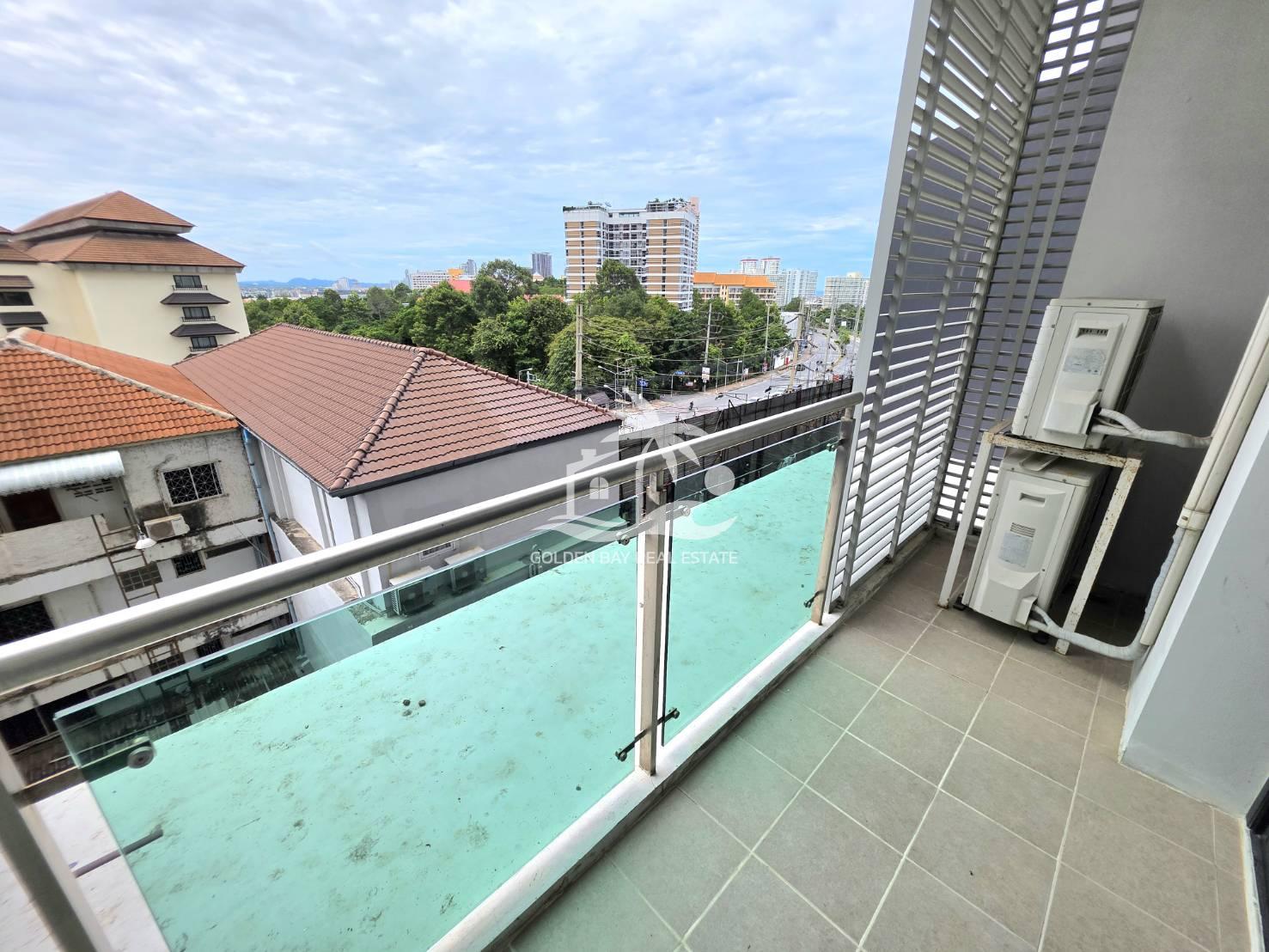 1712591_0 The Axis Condominium – Pratumnak Hill
