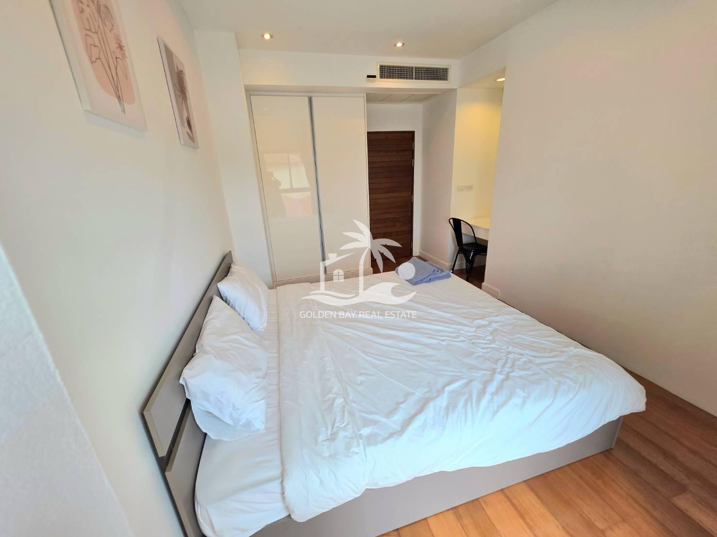 1712596_0 The Axis Condominium – Pratumnak Hill