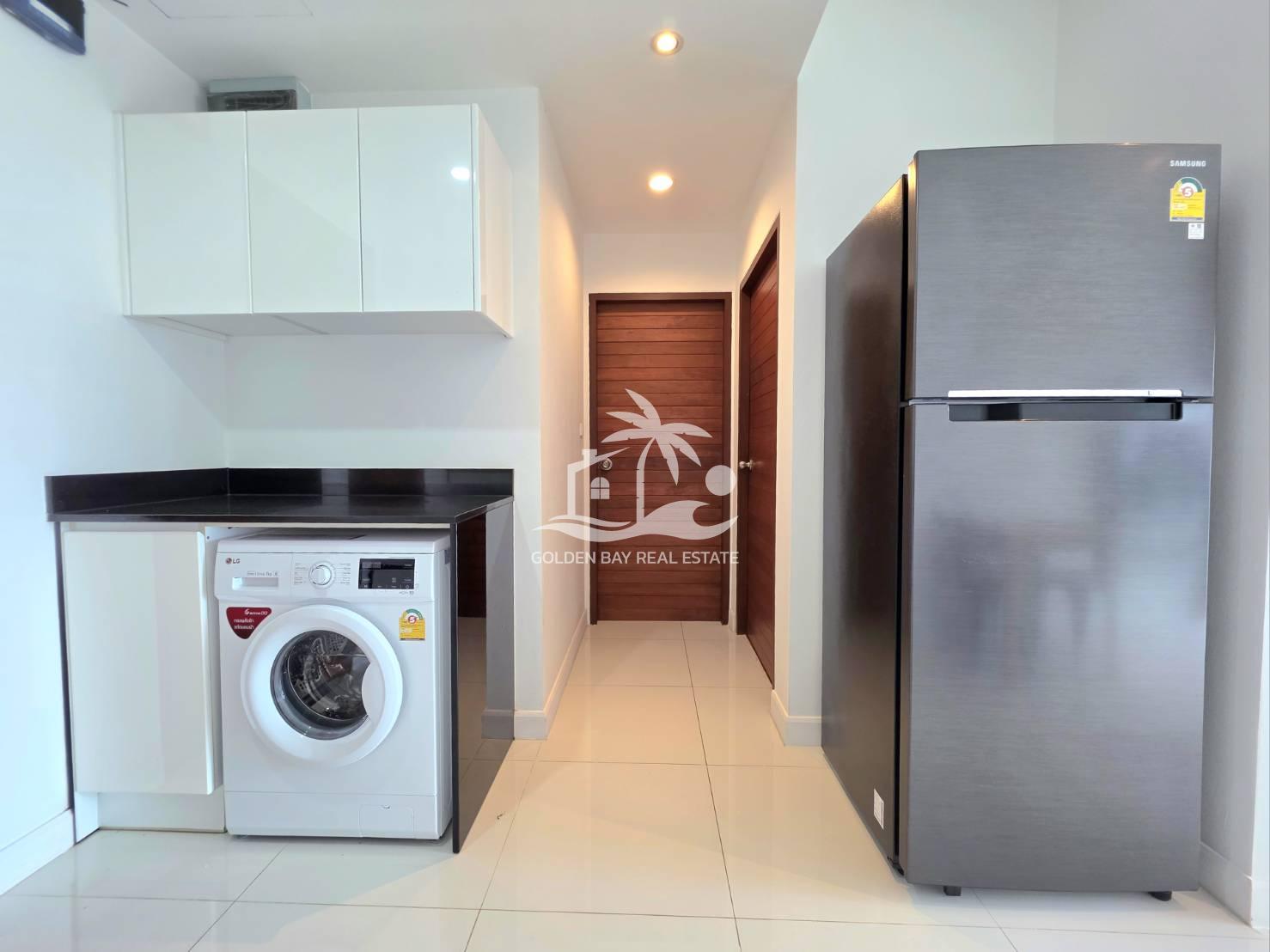 1712600_0 The Axis Condominium – Pratumnak Hill