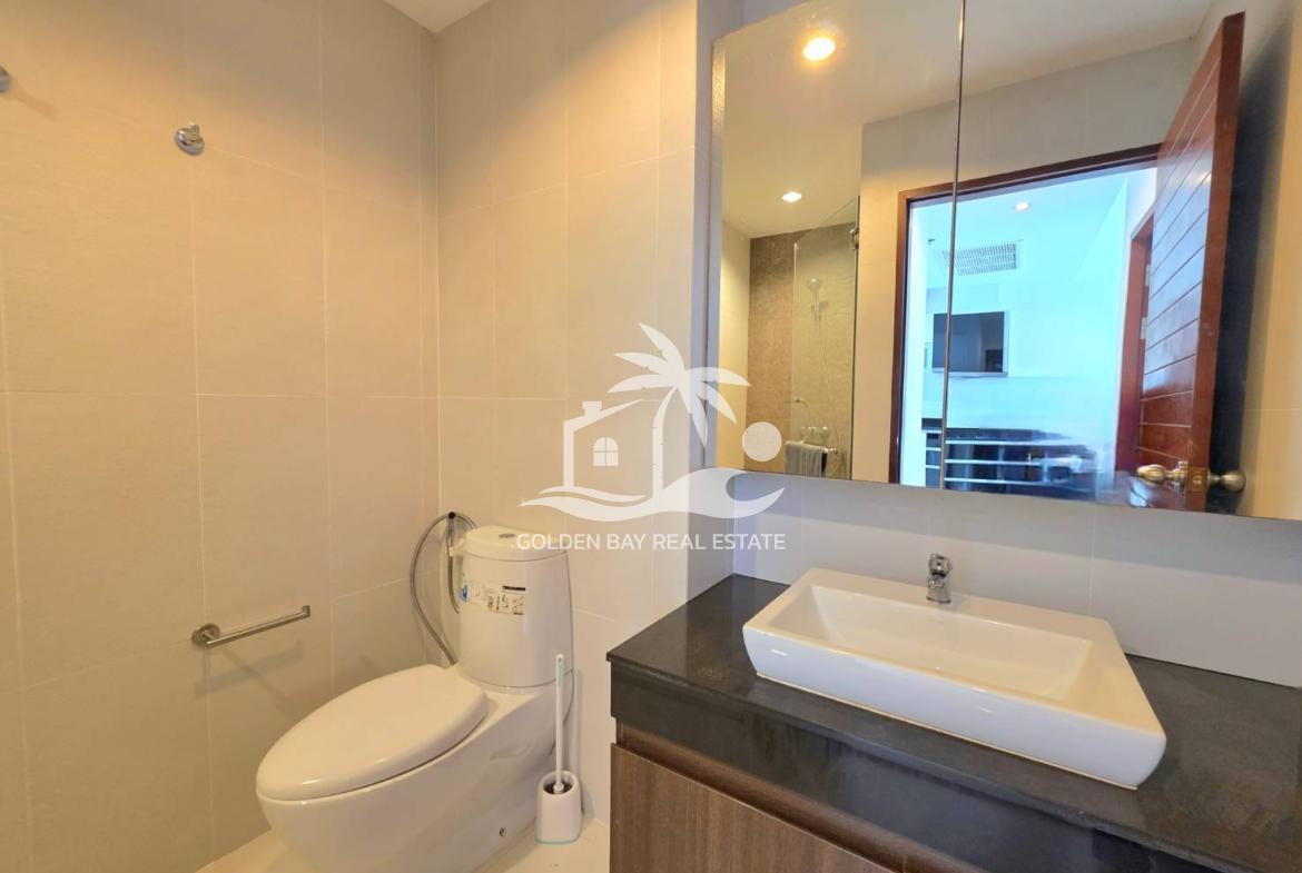 The Axis Condominium – Pratumnak Hill