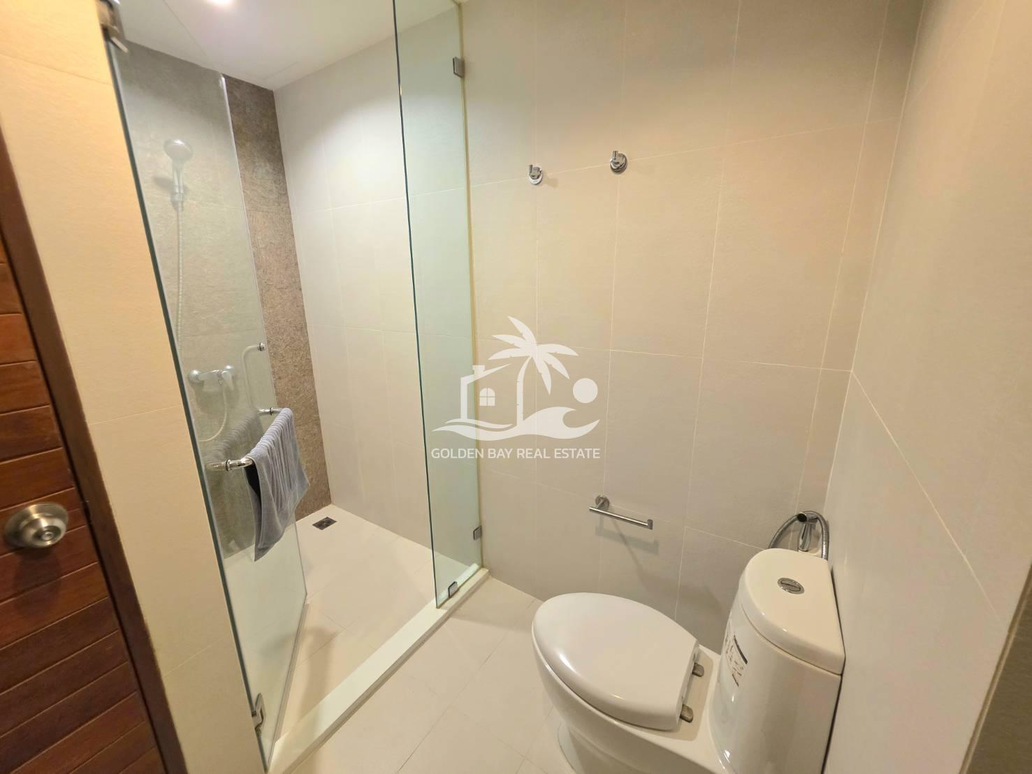 1712614_0 The Axis Condominium – Pratumnak Hill