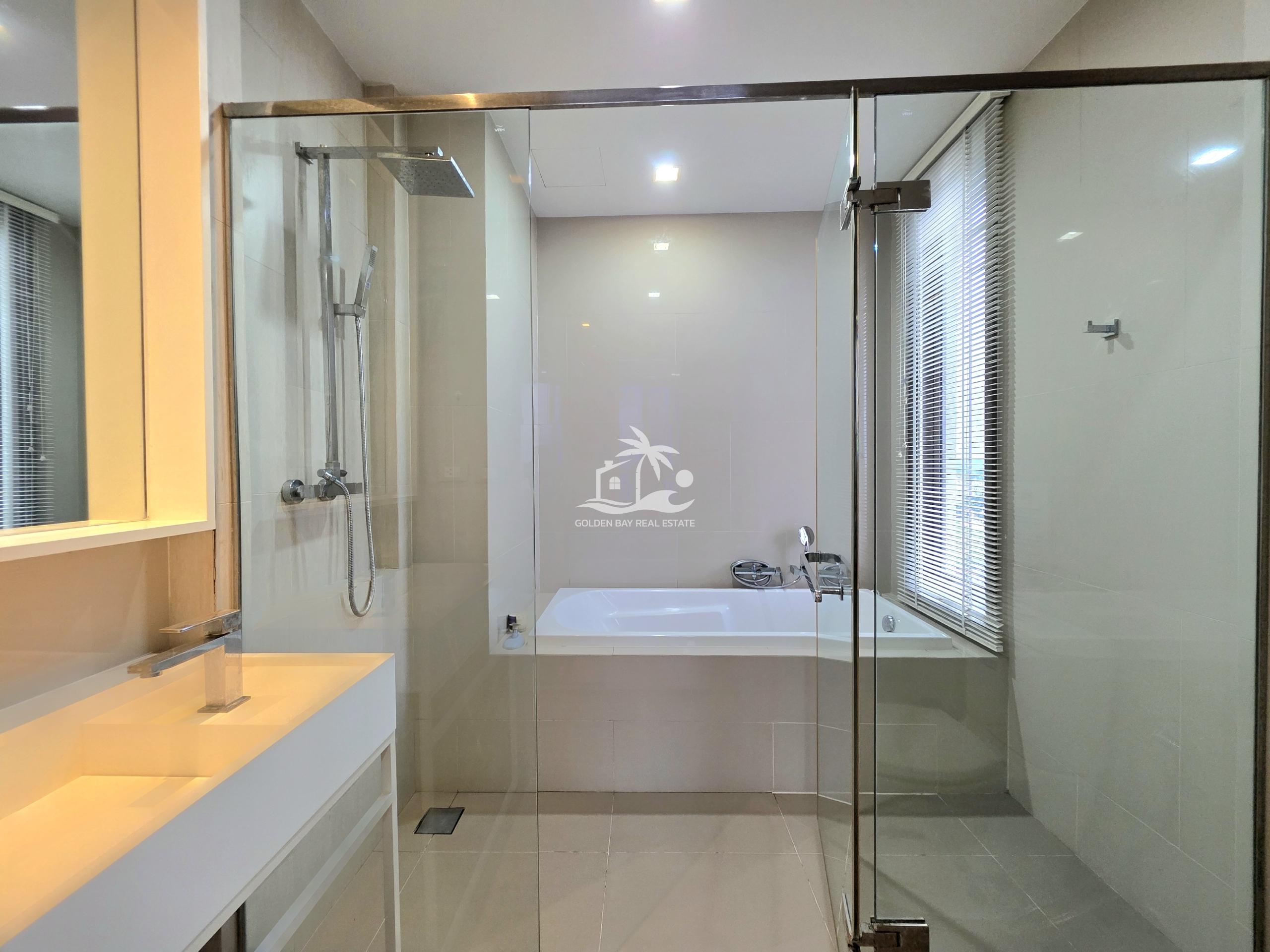 20250709_170720 Baan Plai Haad – Wongamat