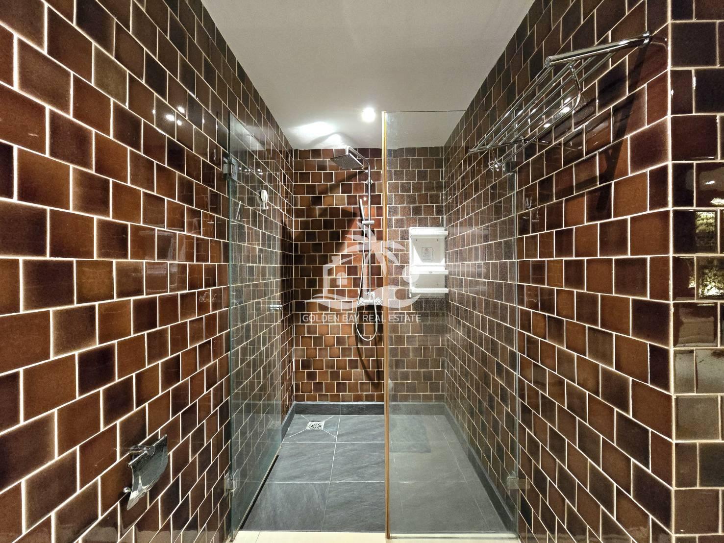 592926_0 Nirvana Place – Pratumnak Hill