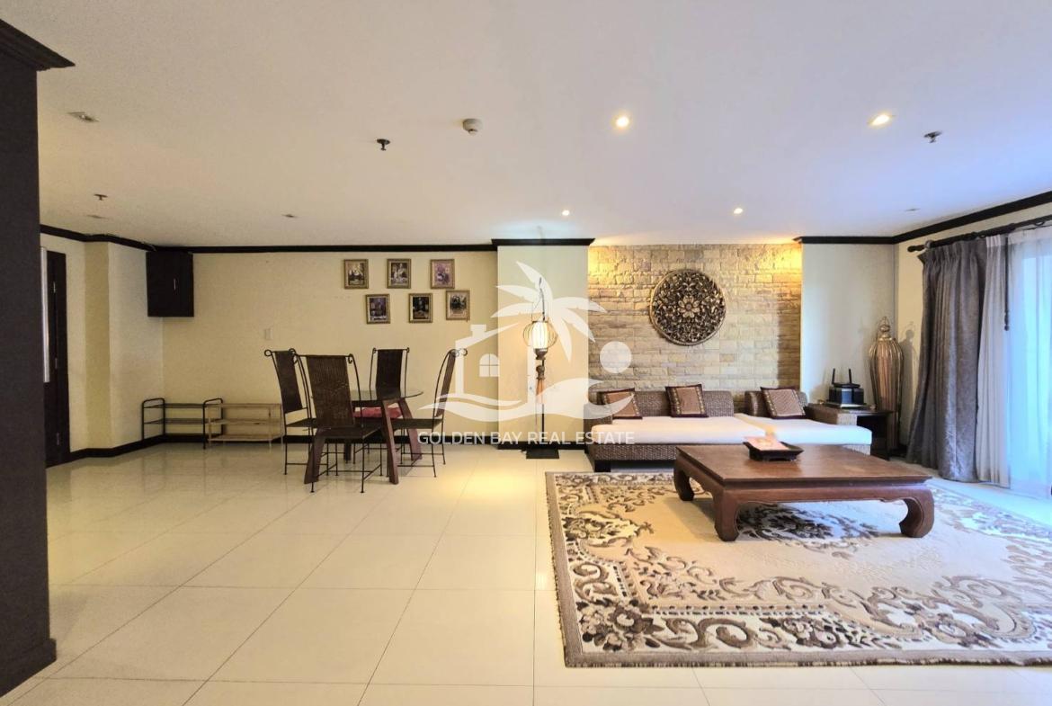 Nirvana Place – Pratumnak Hill