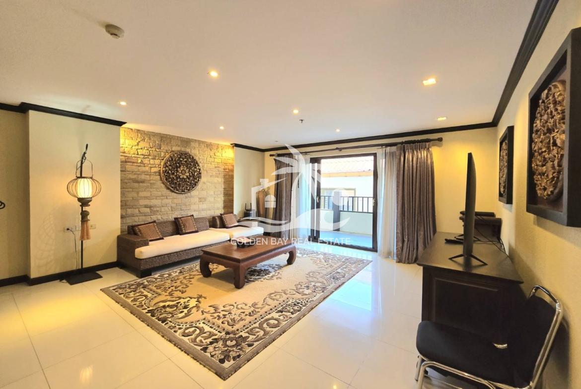Nirvana Place – Pratumnak Hill