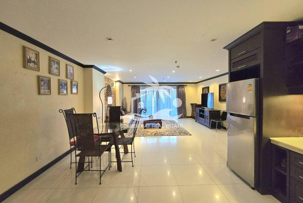 Nirvana Place – Pratumnak Hill