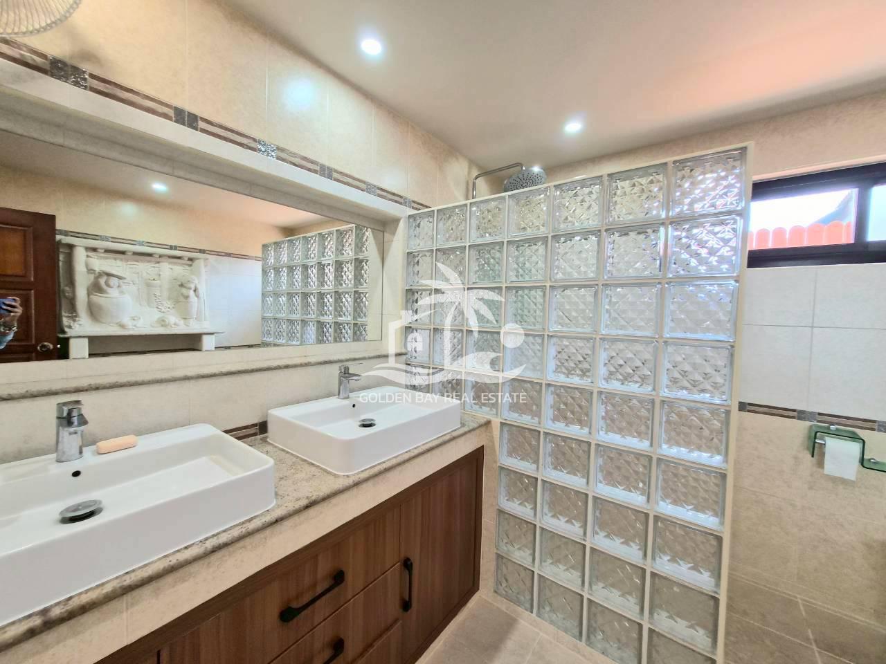 Nateekarn Park View – East Pattaya