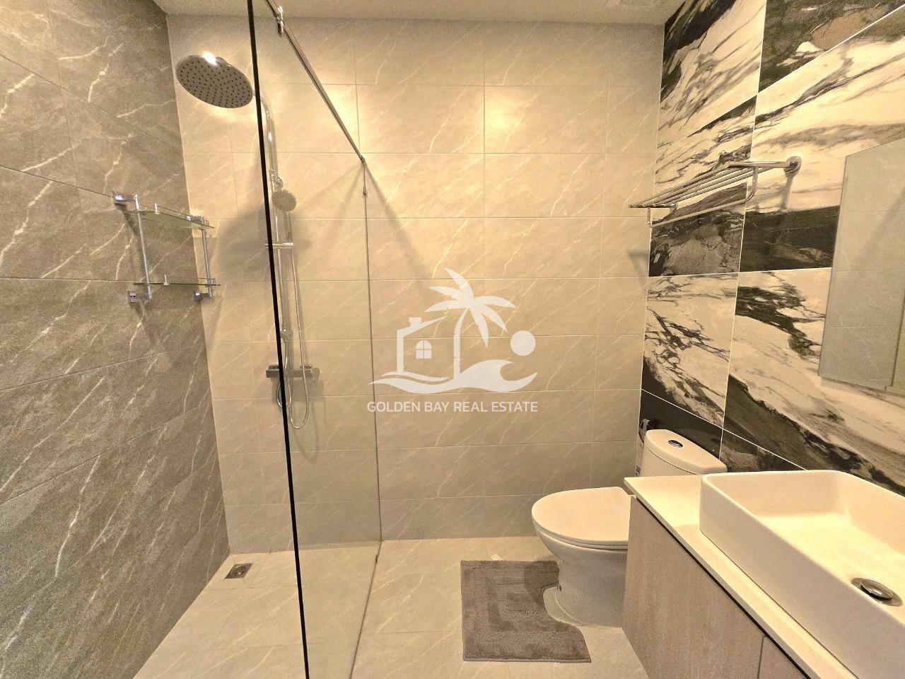 LINE_ALBUM_1054 for sale 12.9 MB_250708_33 Private House Mabprachan Lake – East Pattaya