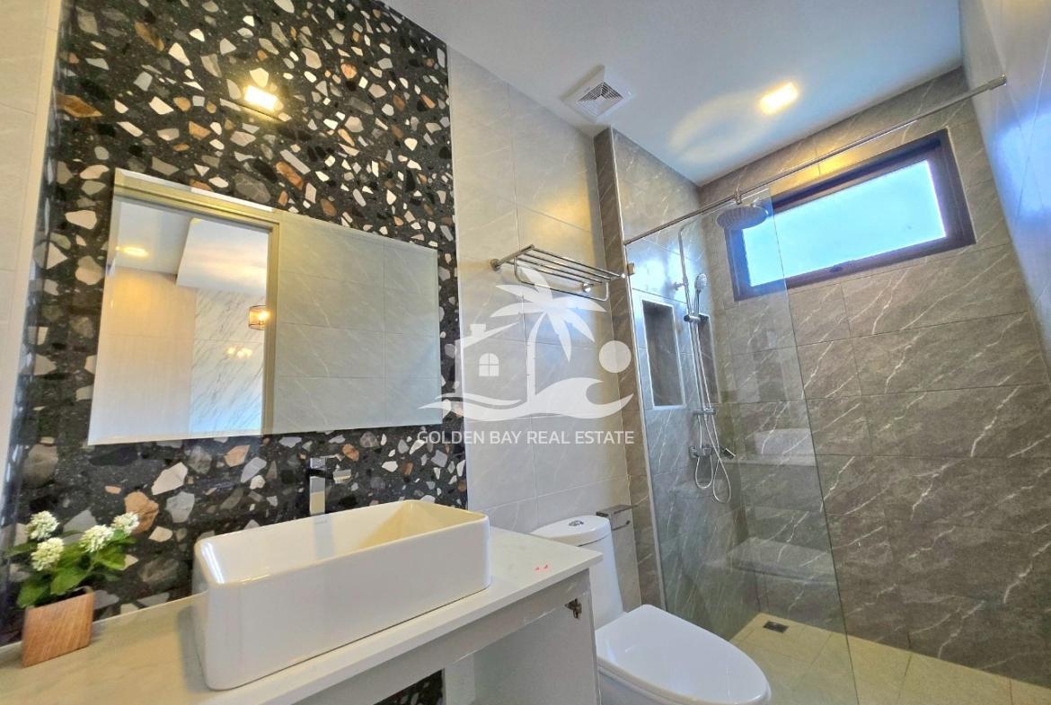 Private House Mabprachan Lake – East Pattaya