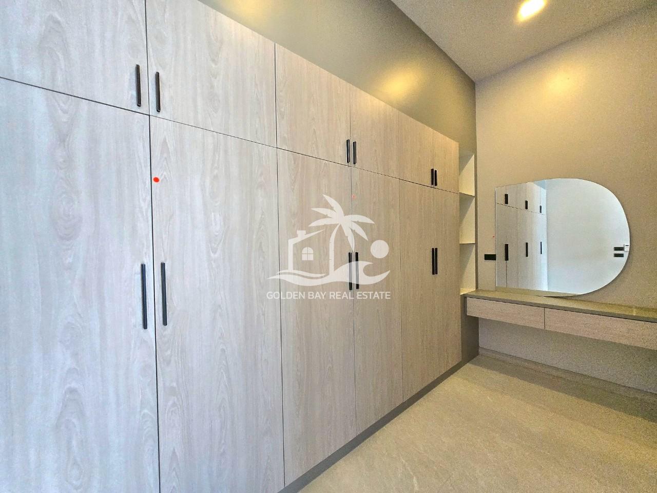 LINE_ALBUM_1054 for sale 12.9 MB_250708_42 Private House Mabprachan Lake – East Pattaya