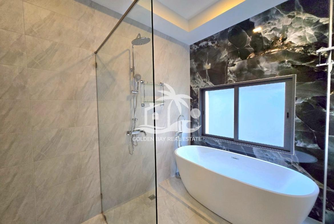 Private House Mabprachan Lake – East Pattaya