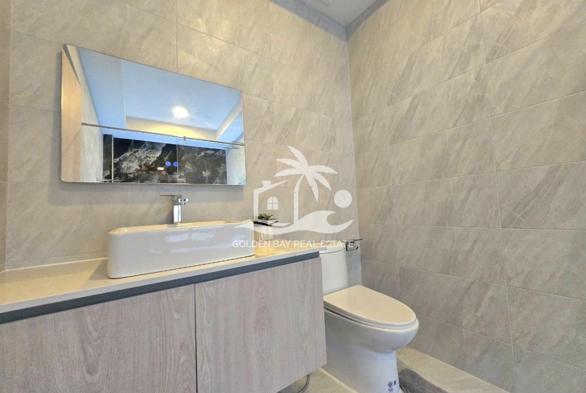 Private House Mabprachan Lake – East Pattaya
