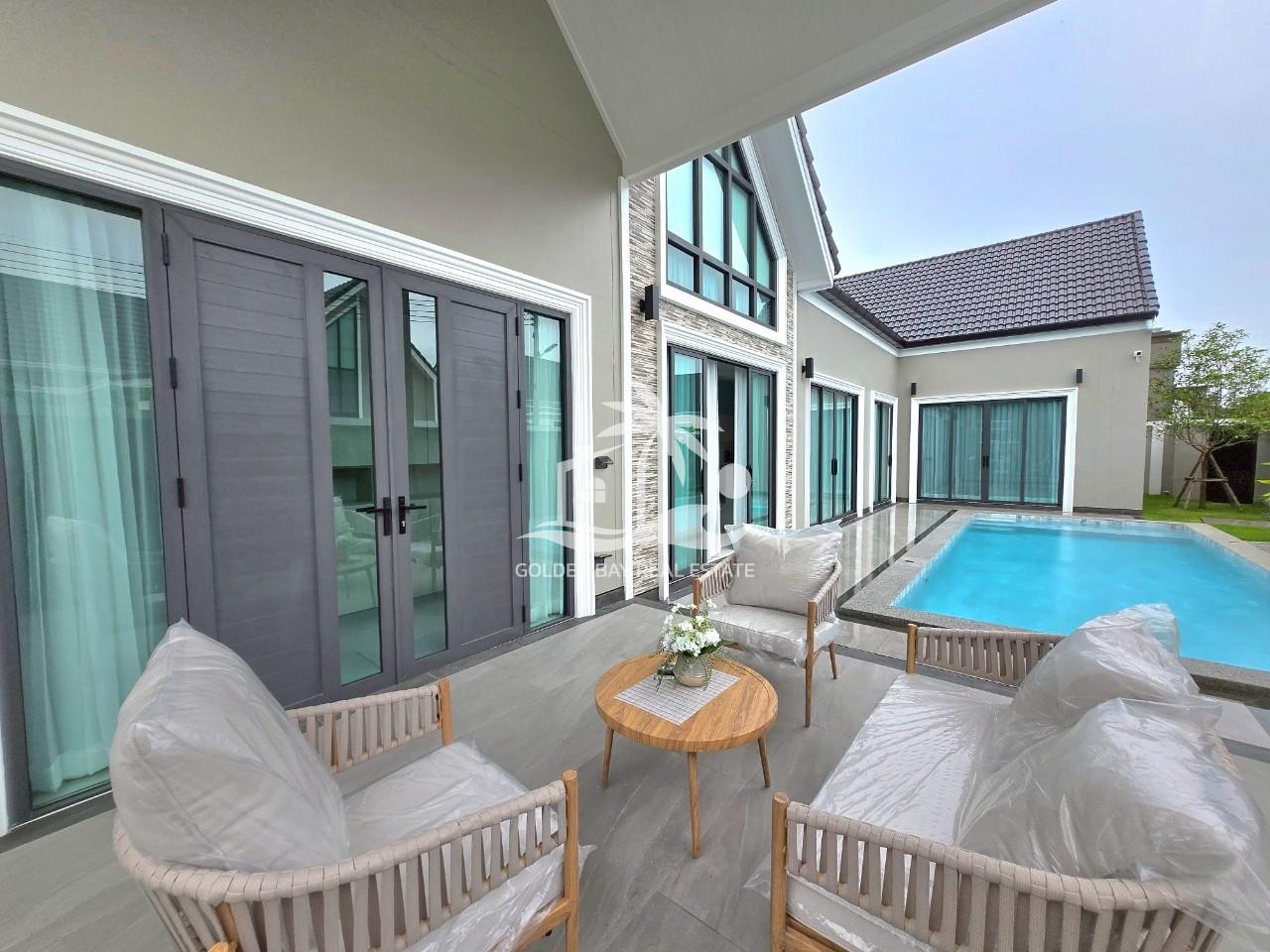 LINE_ALBUM_1054 for sale 12.9 MB_250708_48 Private House Mabprachan Lake – East Pattaya