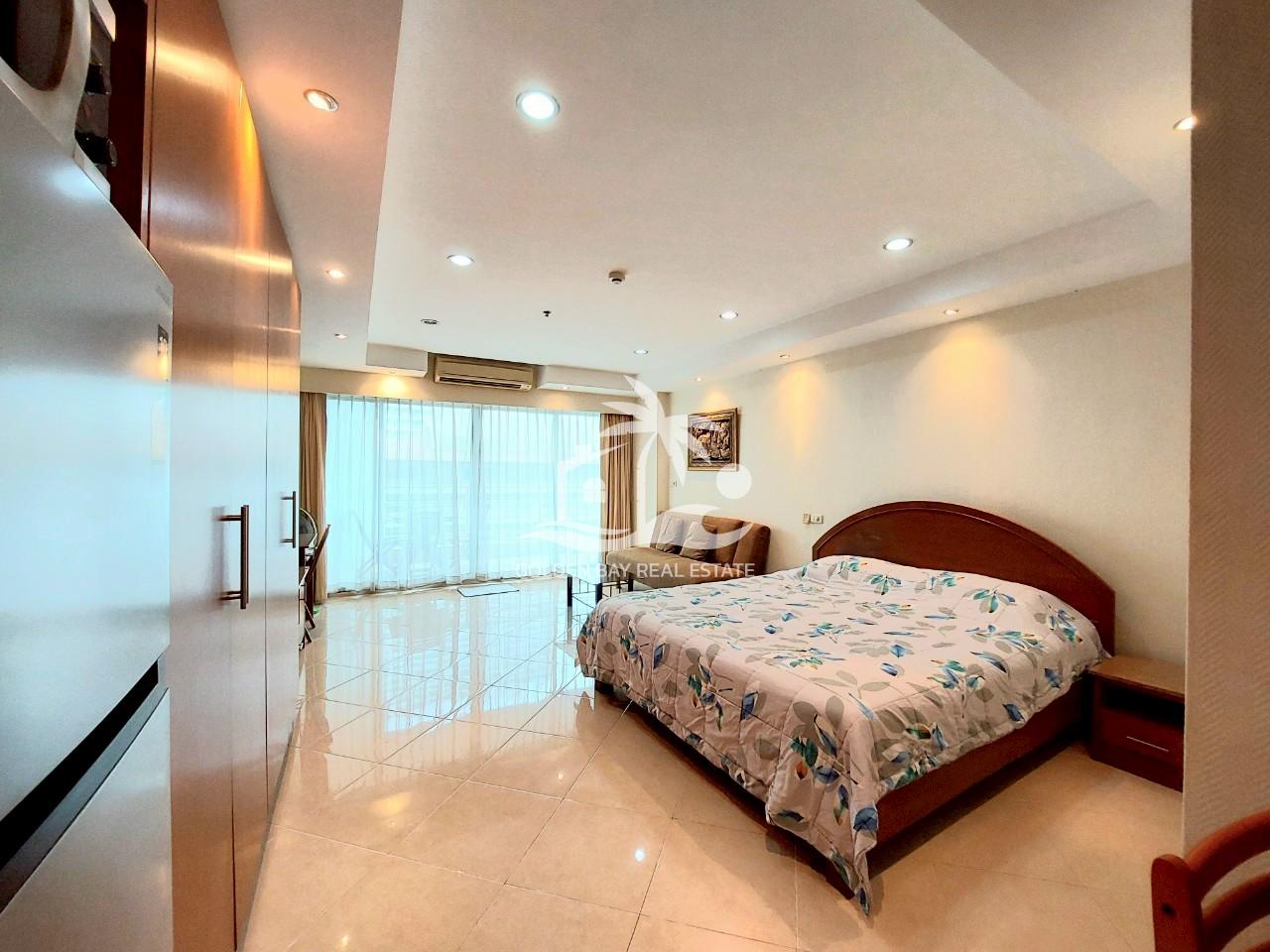 LINE_ALBUM_1972025_250719_6 View Talay 5 – Jomtien