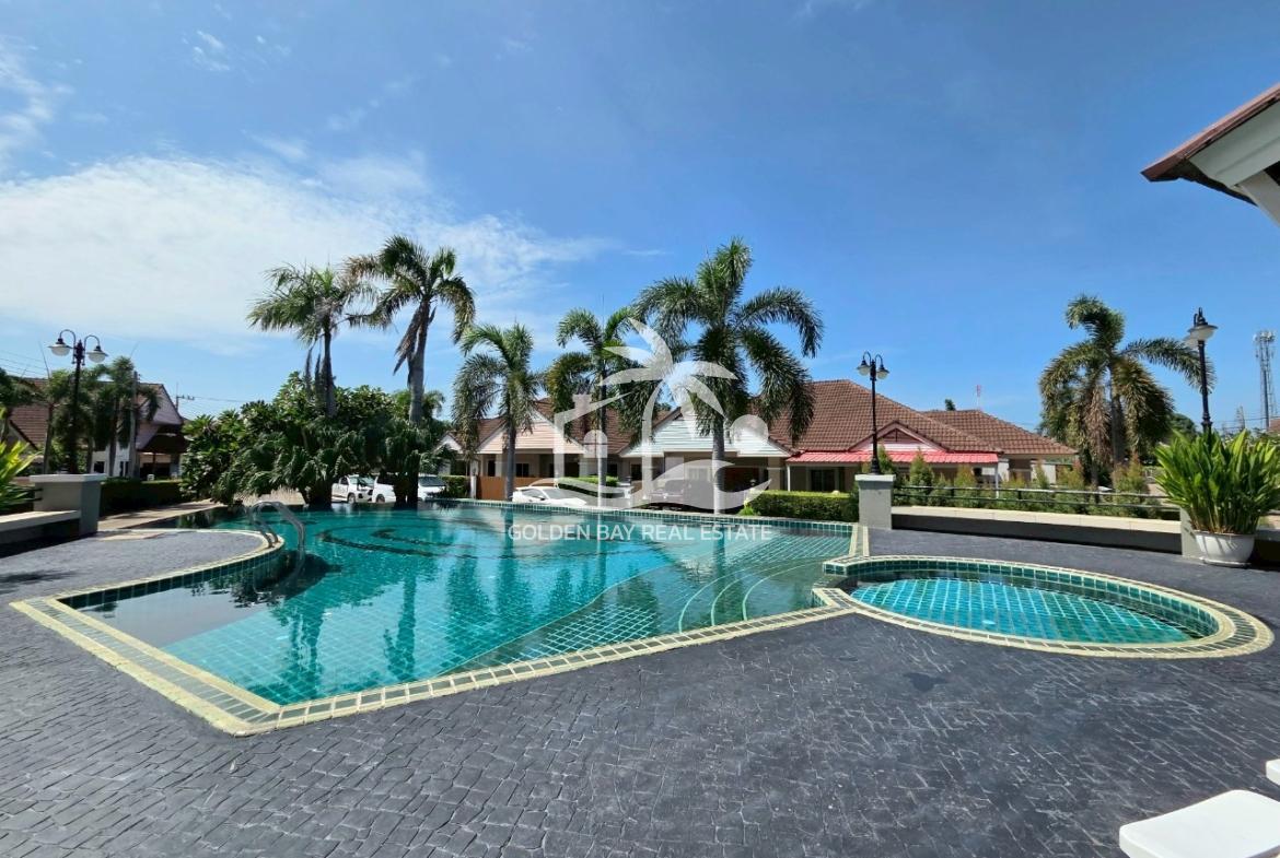 Ruen Pisa Village – East Pattaya