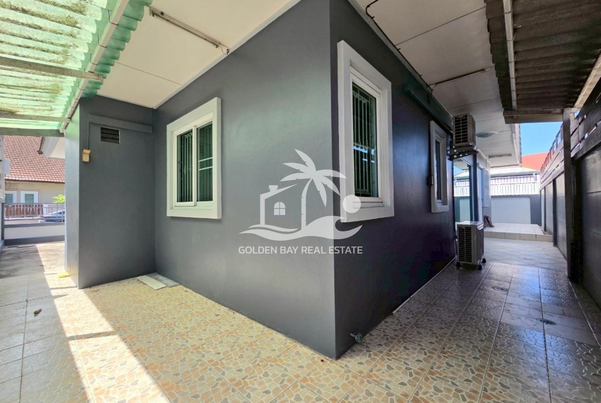 Ruen Pisa Village – East Pattaya