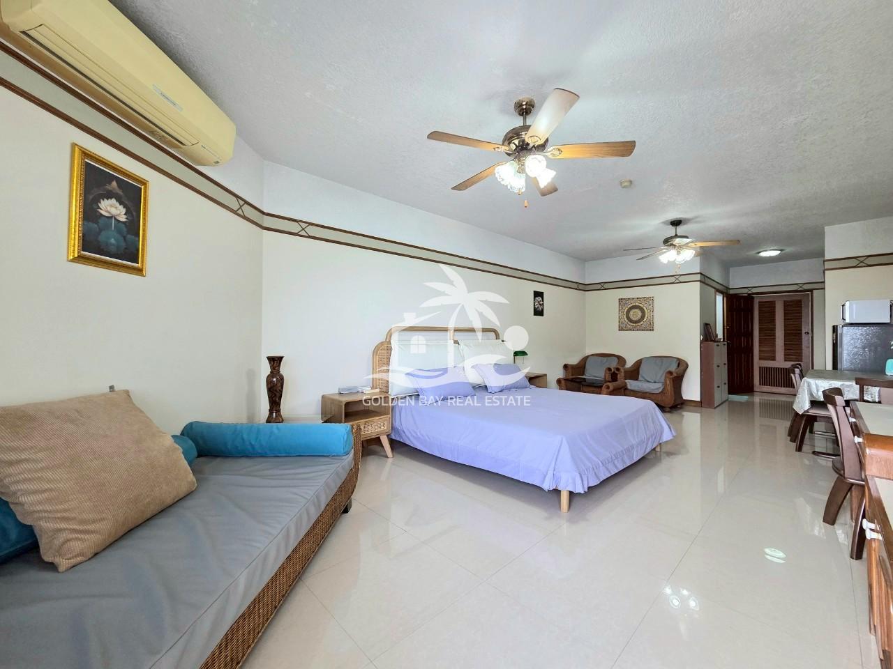 LINE_ALBUM_29072025_250729_10 Markland Condominium – Pattaya City