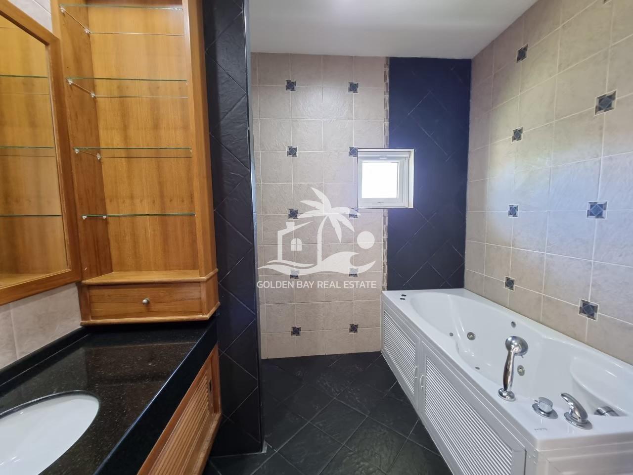 LINE_ALBUM_Impress house for sale 5.5MB_250702_23 Impress House – East Pattaya