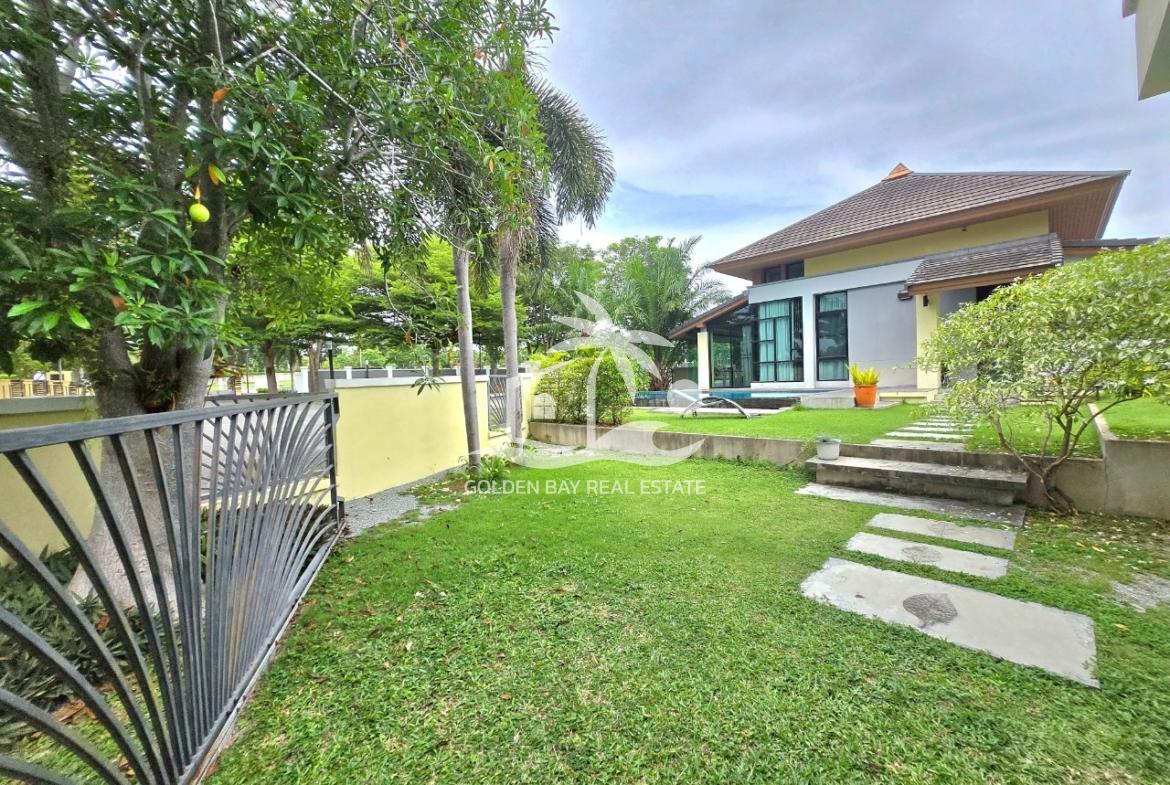 The Village Horseshoe Point – East Pattaya