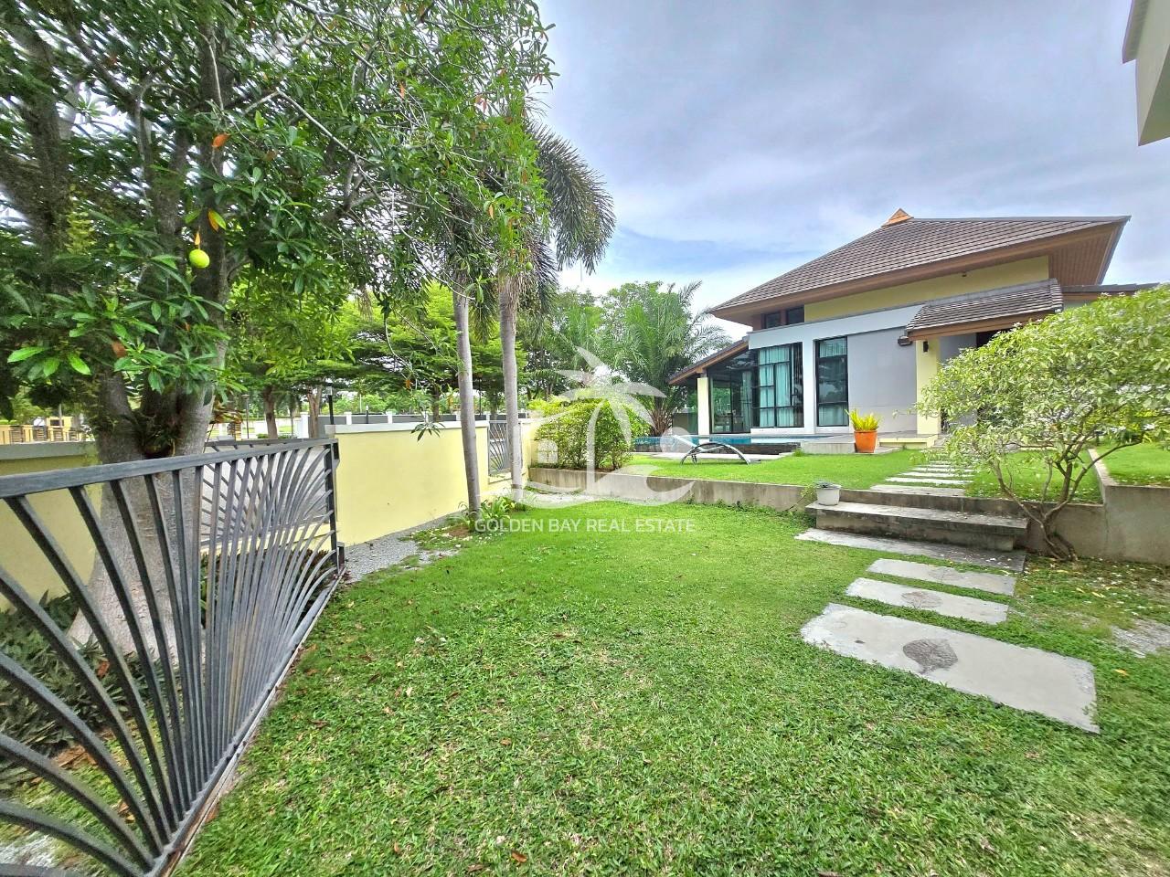 LINE_ALBUM_hsp 5155_250716_33 The Village Horseshoe Point – East Pattaya