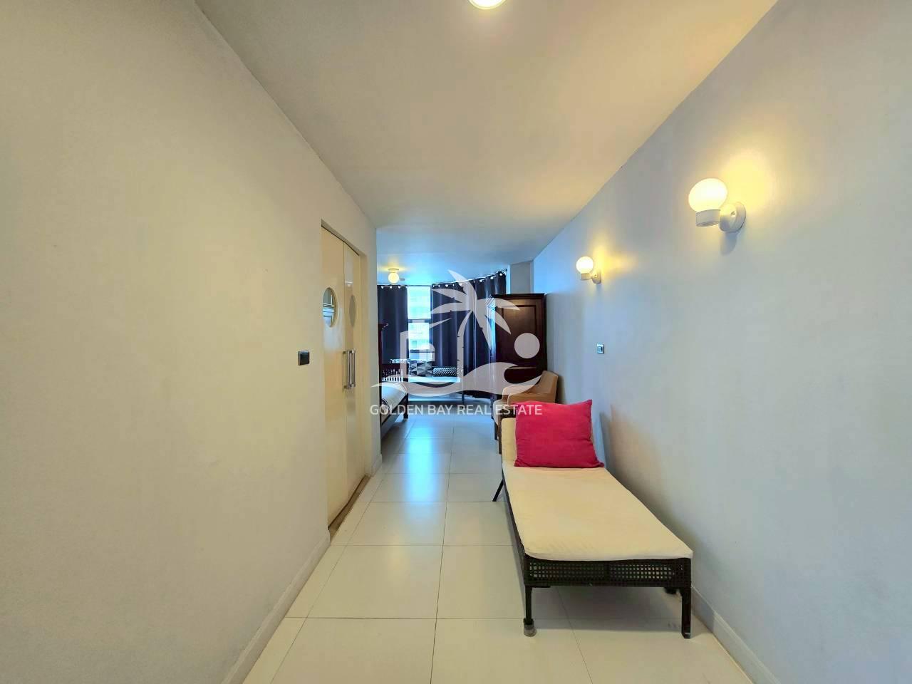 1 (12) Jomtien Complex – Jomtien