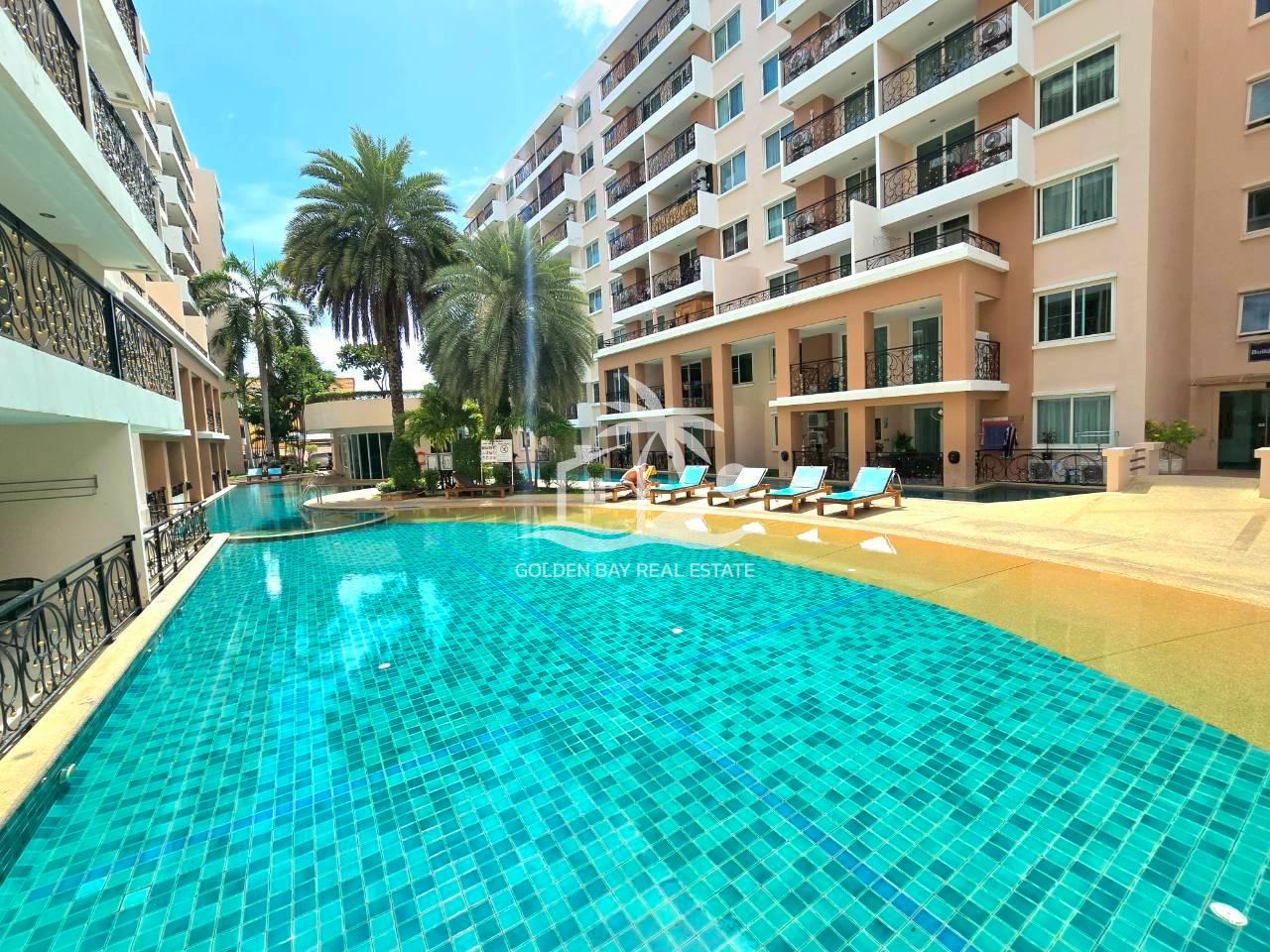 1 (2) Paradise Park – Jomtien