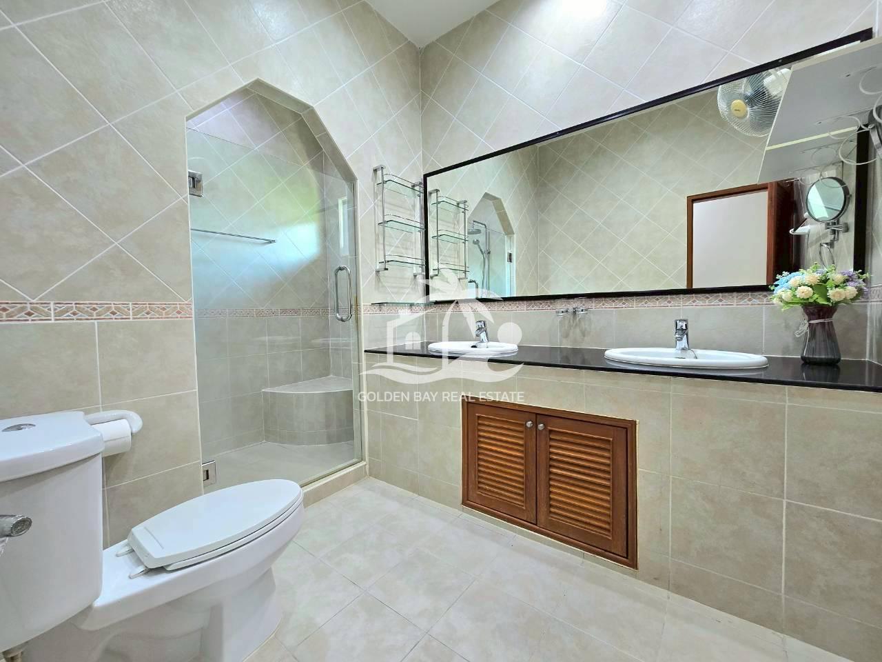 1 (28) Pool View Villas – East Pattaya