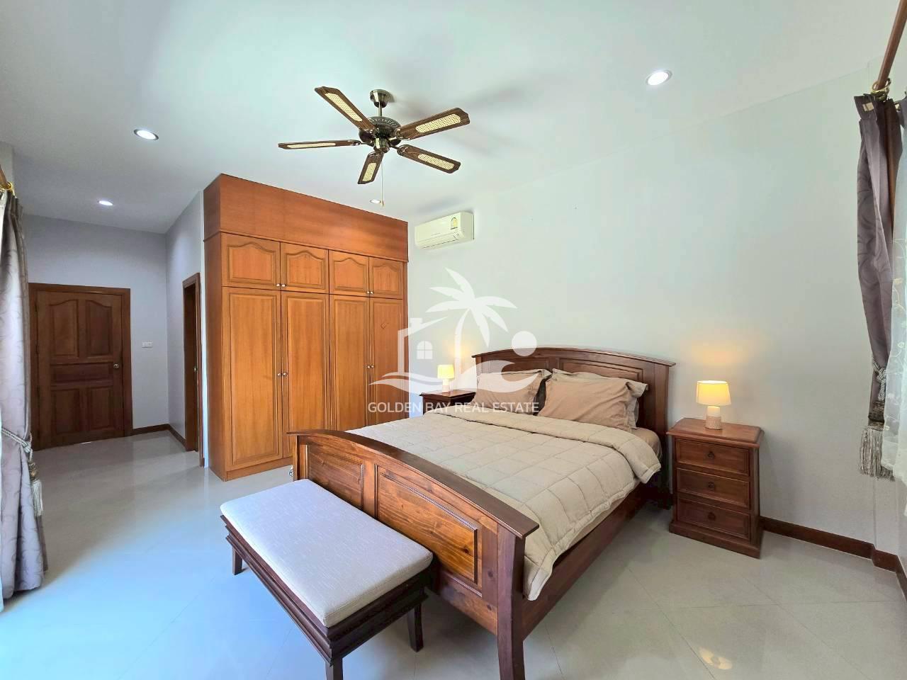 1 (30) Pool View Villas – East Pattaya