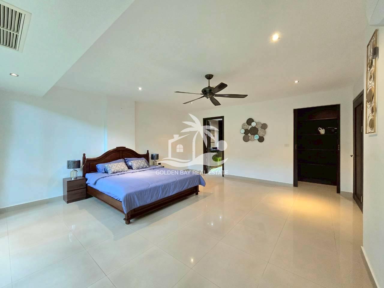 1 (6) The Park – Jomtien