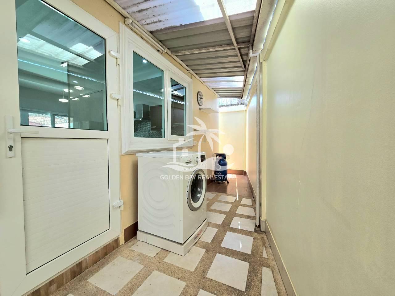 1 (9) Pool View Villas – East Pattaya