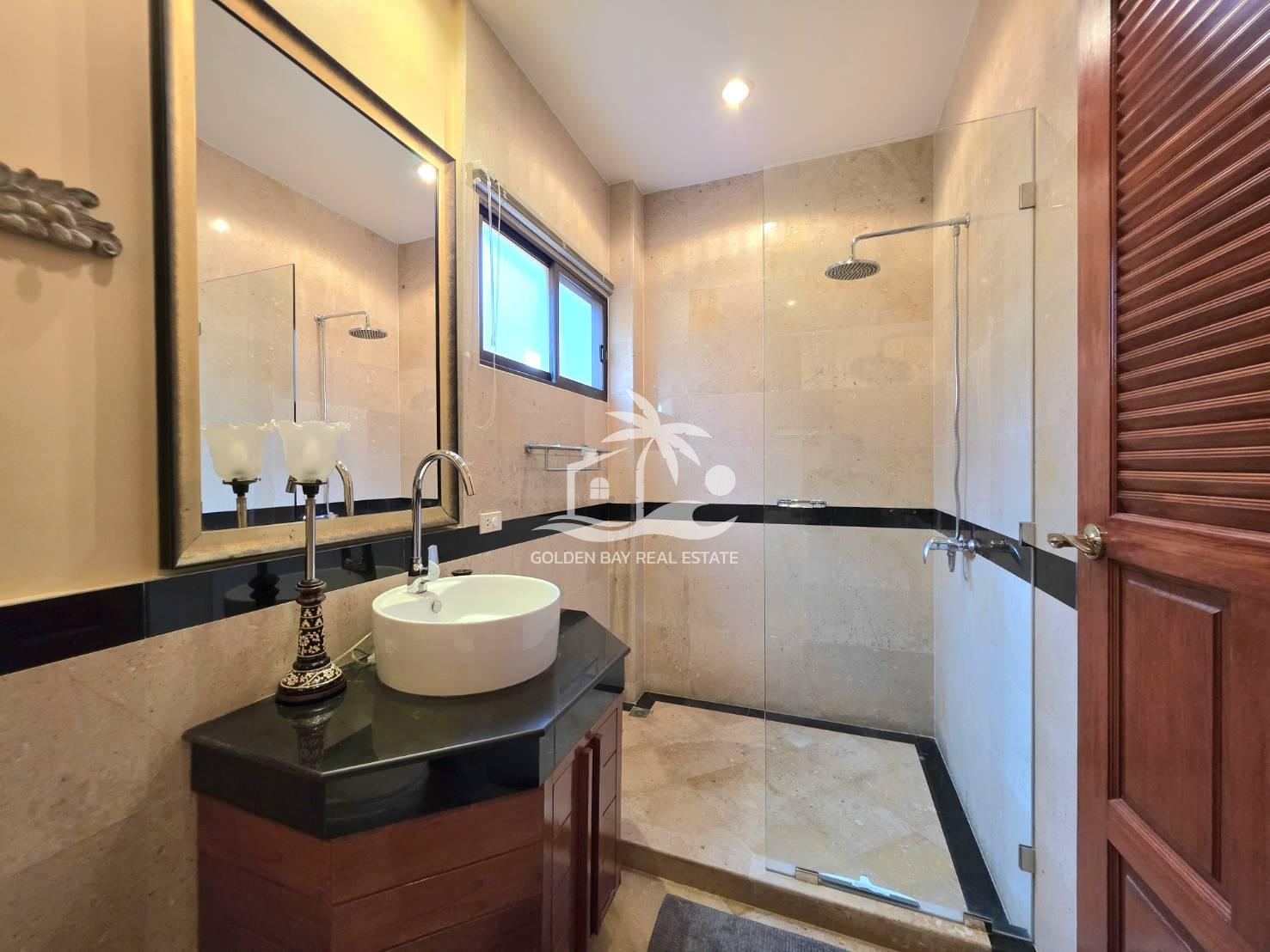 1722278_0 Jomtien Palace – Jomtien