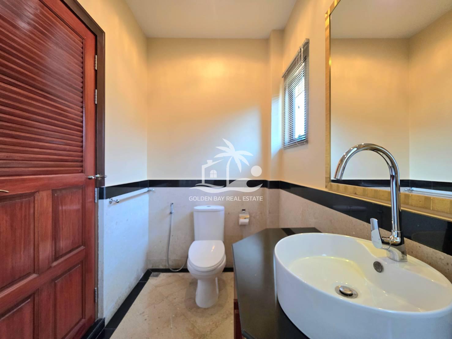 1722291_0 Jomtien Palace – Jomtien