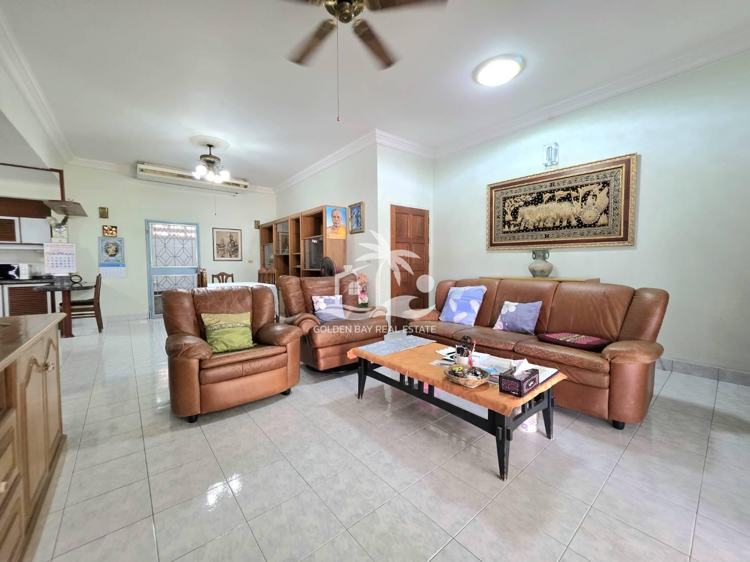 1733729_0 Orchid Siam Village – Pattaya City