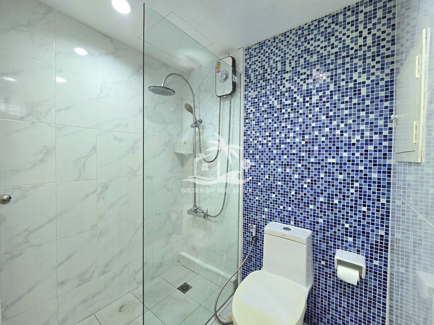 597645_0 Jomtien Complex – Jomtien