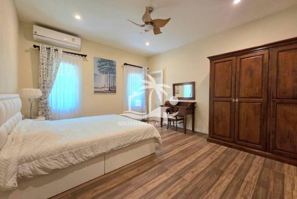 Silk Road Place – East Pattaya