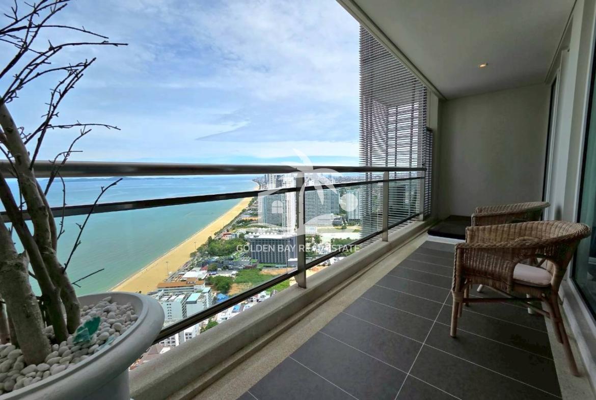 Reflection – Jomtien