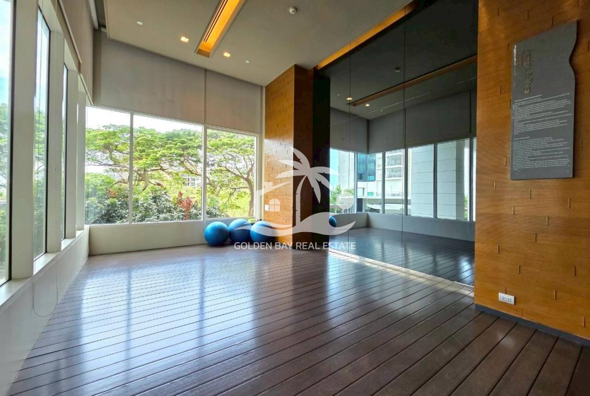 Reflection – Jomtien