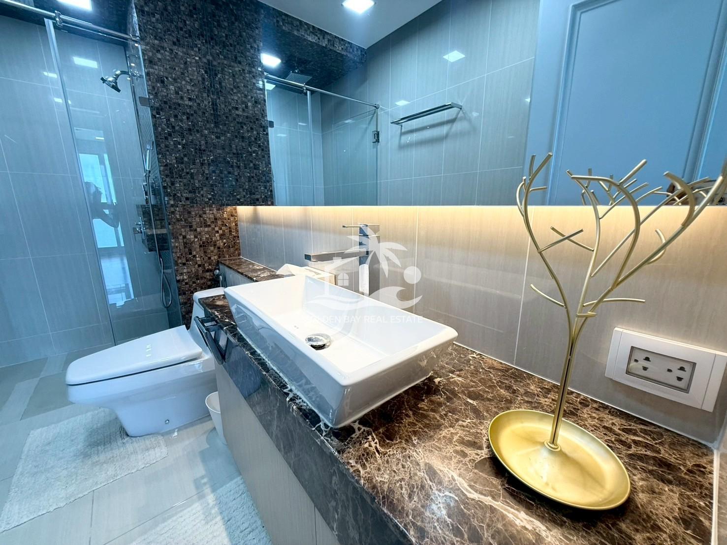 LINE_ALBUM_The Palm 45K_250813_3 The Palm – Wongamat