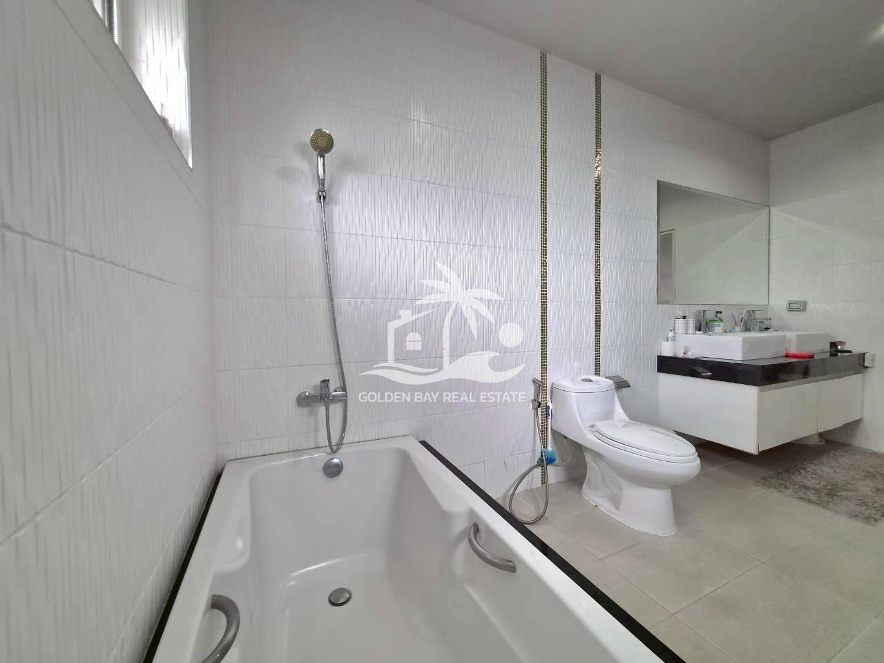Lakeside Court 5 – East Pattaya