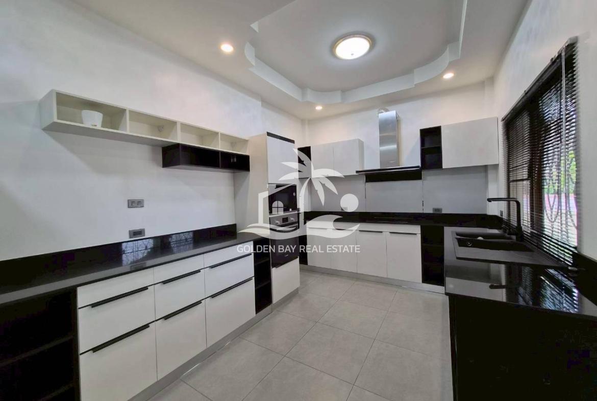 Nateekarn Park View – East Pattaya