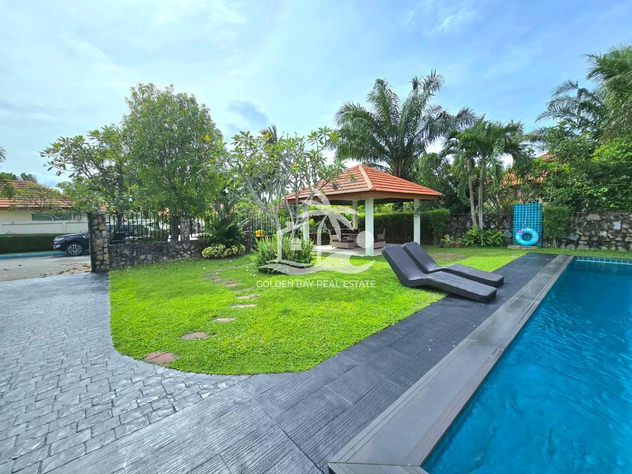 1 (10) Whispering Palms – East Pattaya